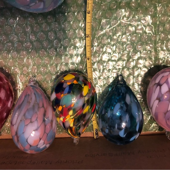 14 Vintage Handblown Eggs - measures 3” to 4” - each one is uniquely beautiful - Picture 3 of 10